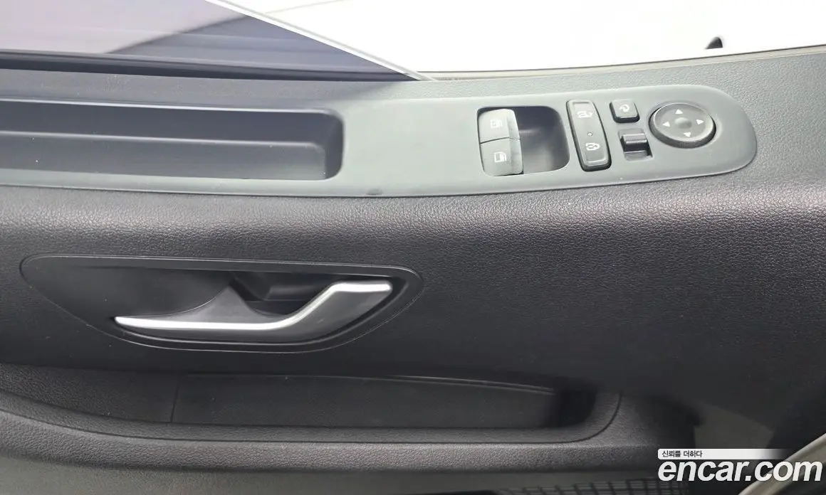 Hyundai Staria 2022 2.2 автомат (гидро), фото 23 Hyundai Staria 2022 2.2 автомат (гидро), фото 23