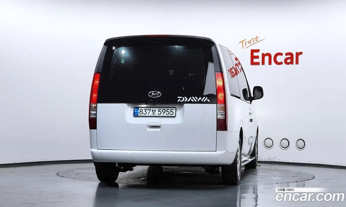 Hyundai Staria 2023 3.5 автомат (гидро), фото 3 Hyundai Staria 2023 3.5 автомат (гидро), фото 3