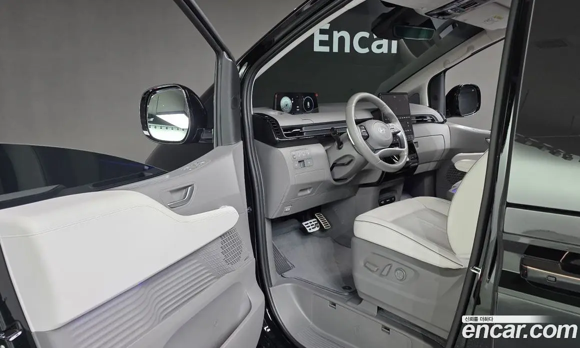 Hyundai Staria 2024 2.2 автомат (гидро), фото 17 Hyundai Staria 2024 2.2 автомат (гидро), фото 17