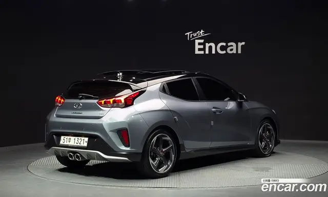 Hyundai Veloster 2018 1.6 автомат (гидро), миниатюра 2 Hyundai Veloster 2018 1.6 автомат (гидро), миниатюра 2