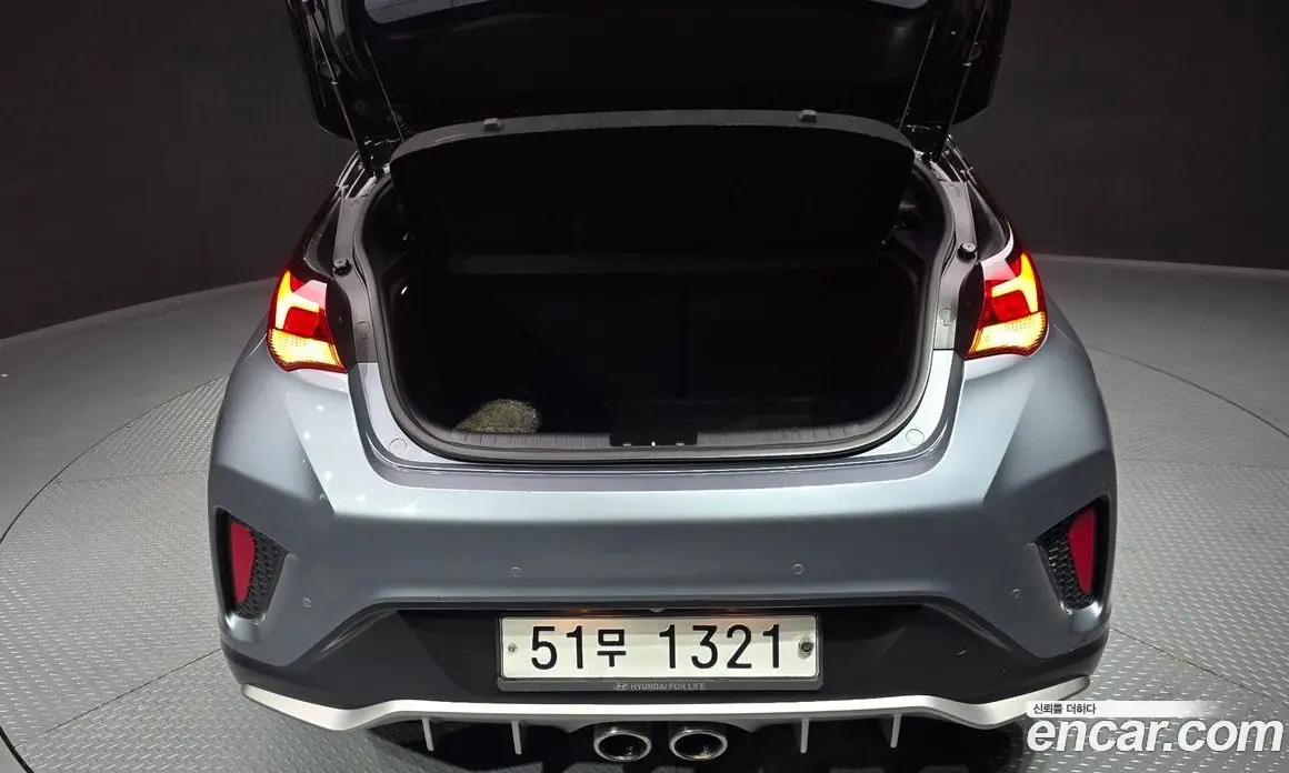 Hyundai Veloster 2018 1.6 автомат (гидро), фото 26 Hyundai Veloster 2018 1.6 автомат (гидро), фото 26