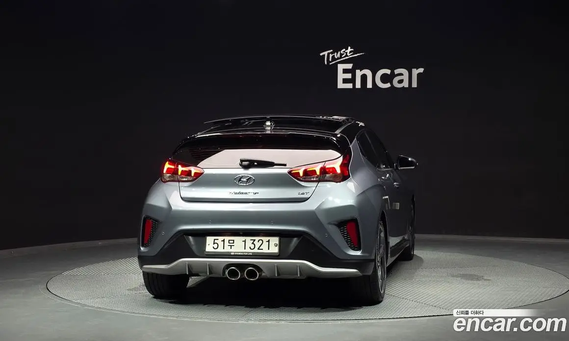 Hyundai Veloster 2018 1.6 автомат (гидро), фото 4 Hyundai Veloster 2018 1.6 автомат (гидро), фото 4