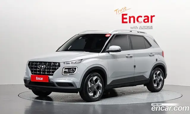 Hyundai Venue 2022 1.6 автомат (гидро), миниатюра 1 Hyundai Venue 2022 1.6 автомат (гидро), миниатюра 1