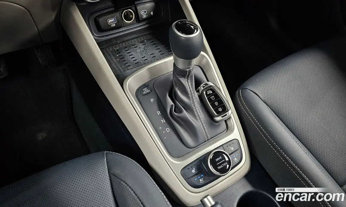 Hyundai Venue 2022 1.6 автомат (гидро), фото 12 Hyundai Venue 2022 1.6 автомат (гидро), фото 12