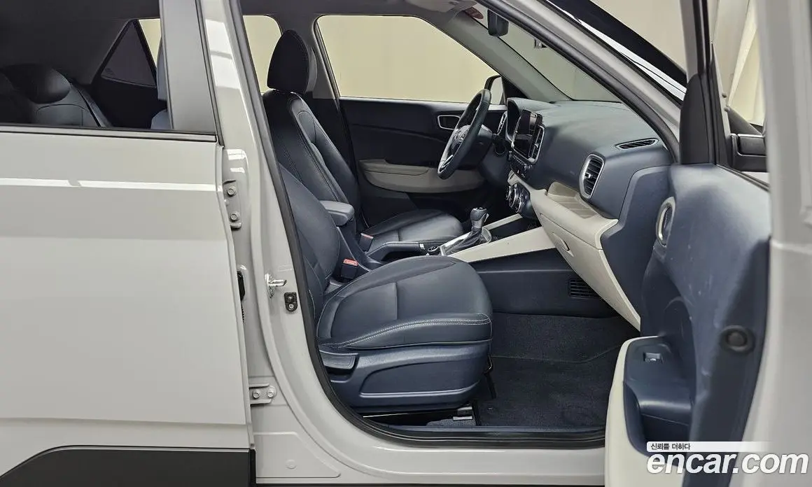 Hyundai Venue 2022 1.6 автомат (гидро), фото 16 Hyundai Venue 2022 1.6 автомат (гидро), фото 16