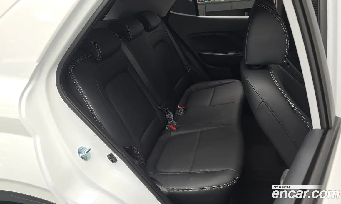 Hyundai Venue 2025 1.6 автомат (гидро), фото 16 Hyundai Venue 2025 1.6 автомат (гидро), фото 16