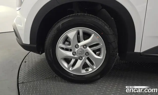 Hyundai Venue 2025 1.6 автомат (гидро), миниатюра 4 Hyundai Venue 2025 1.6 автомат (гидро), миниатюра 4