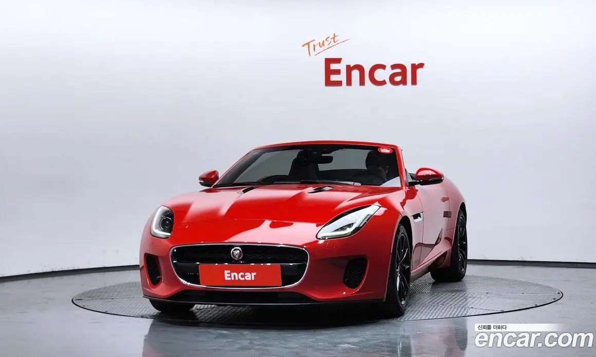 Jaguar F-Type 2020 2.0 автомат (гидро), фото 3 Jaguar F-Type 2020 2.0 автомат (гидро), фото 3
