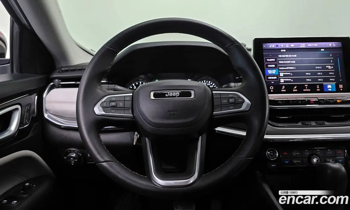 Jeep Compass 2022 2.4 автомат (гидро), фото 14