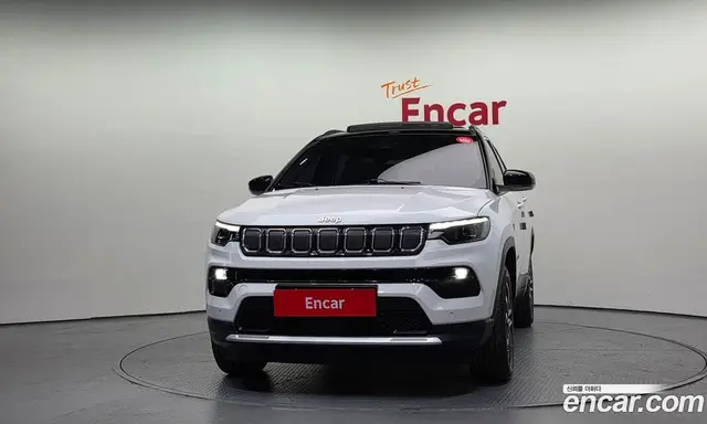 Jeep Compass 2022 2.4 автомат (гидро), миниатюра 3