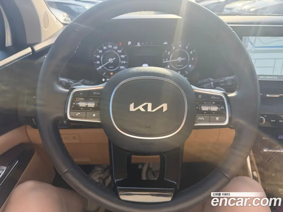 Kia Carnival 2023 3.5 автомат (гидро), фото 18 Kia Carnival 2023 3.5 автомат (гидро), фото 18