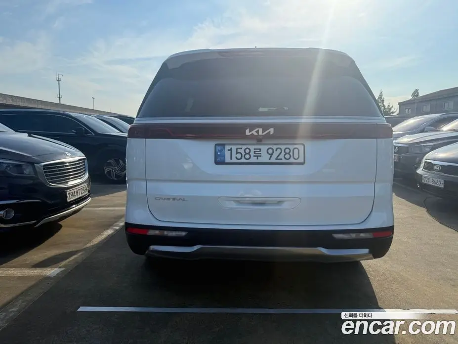 Kia Carnival 2023 3.5 автомат (гидро), фото 4 Kia Carnival 2023 3.5 автомат (гидро), фото 4