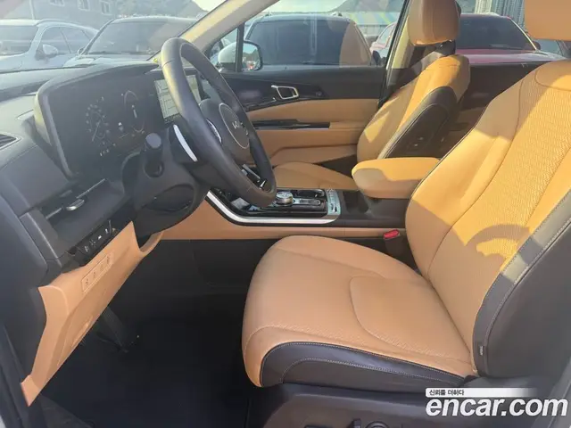 Kia Carnival 2023 3.5 автомат (гидро), миниатюра 10 Kia Carnival 2023 3.5 автомат (гидро), миниатюра 10
