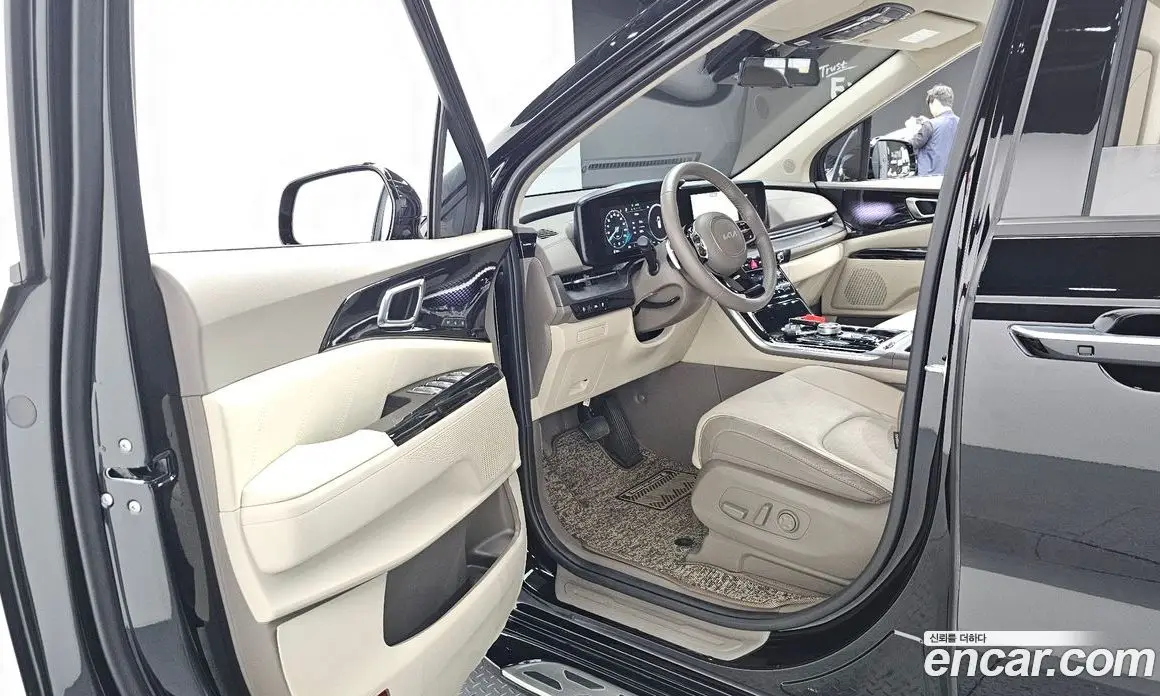 Kia Carnival 2023 3.5 автомат (гидро), фото 13