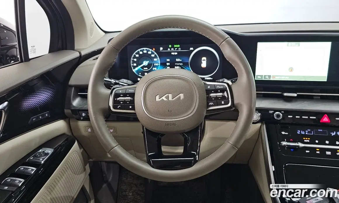 Kia Carnival 2023 3.5 автомат (гидро), фото 18