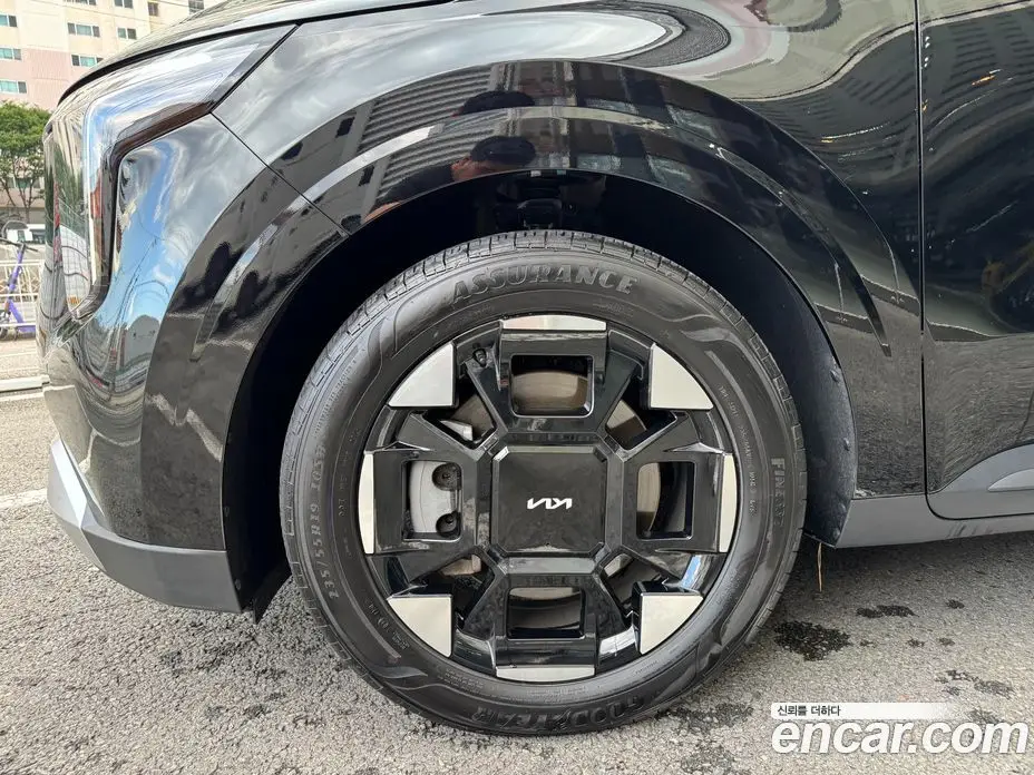 Kia Carnival 2025 2.2 автомат (гидро), фото 5 Kia Carnival 2025 2.2 автомат (гидро), фото 5
