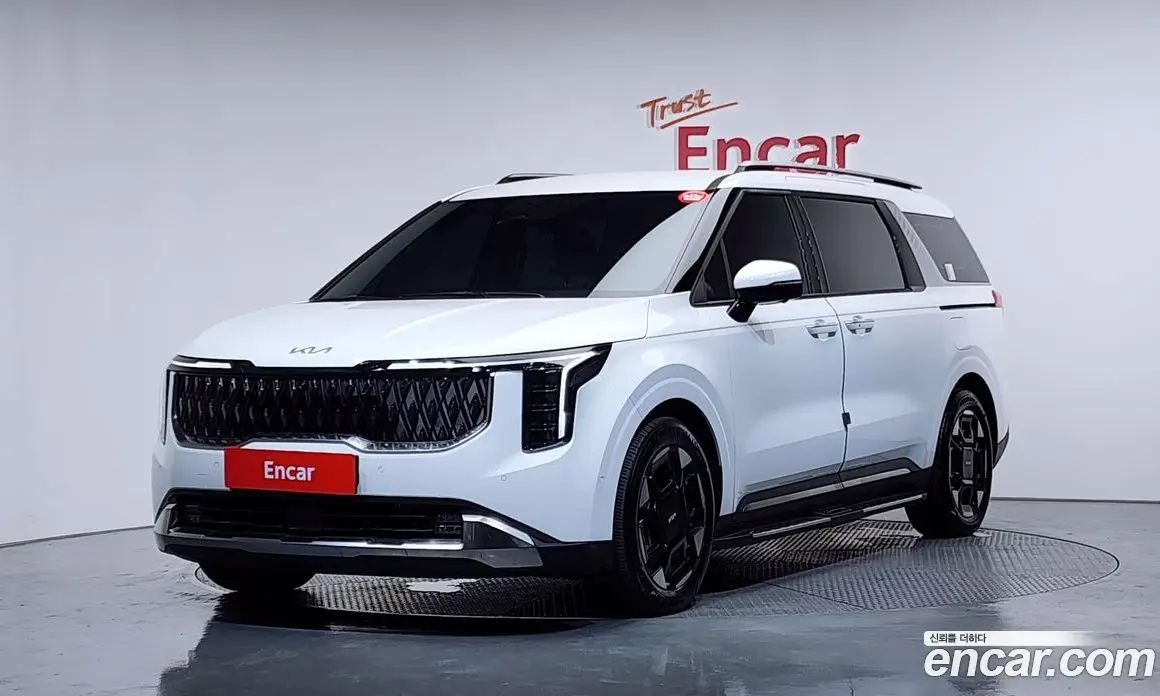Kia Carnival 2025 2.2 автомат (гидро), фото 1 Kia Carnival 2025 2.2 автомат (гидро), фото 1