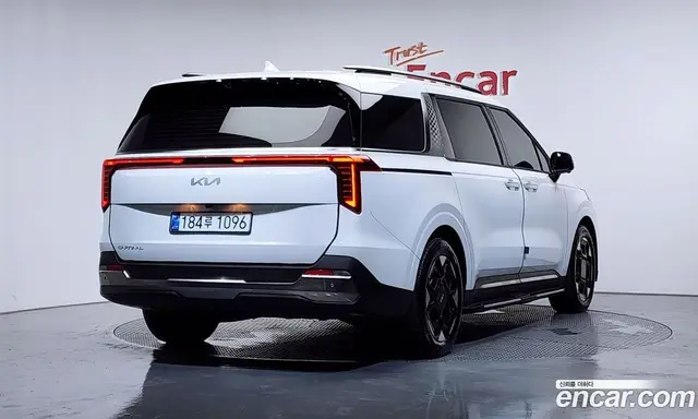 Kia Carnival 2025 2.2 автомат (гидро), миниатюра 2 Kia Carnival 2025 2.2 автомат (гидро), миниатюра 2