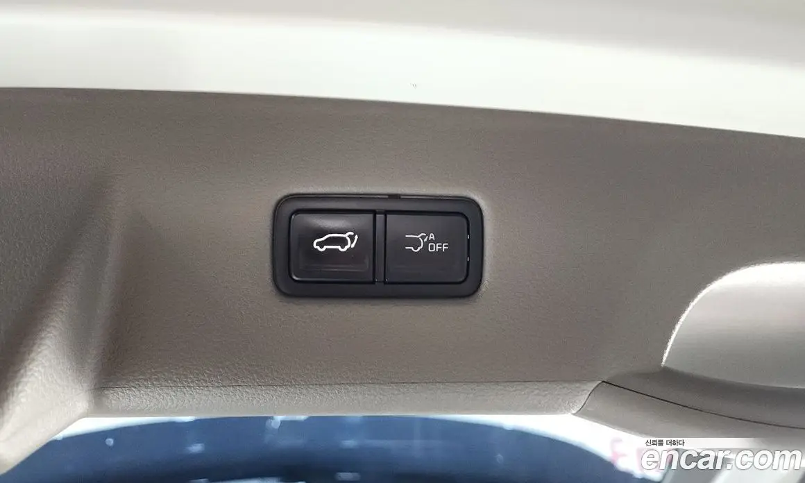 Kia Carnival 2025 2.2 автомат (гидро), фото 23 Kia Carnival 2025 2.2 автомат (гидро), фото 23
