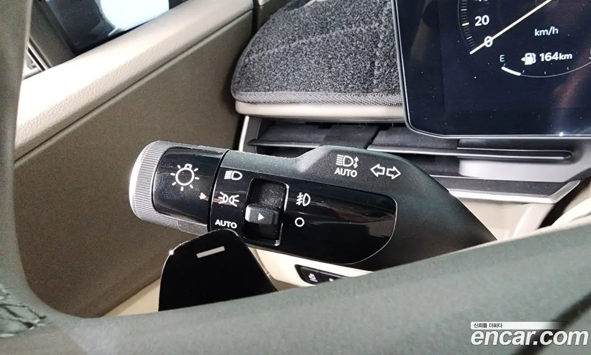 Kia Carnival 2025 2.2 автомат (гидро), фото 34 Kia Carnival 2025 2.2 автомат (гидро), фото 34