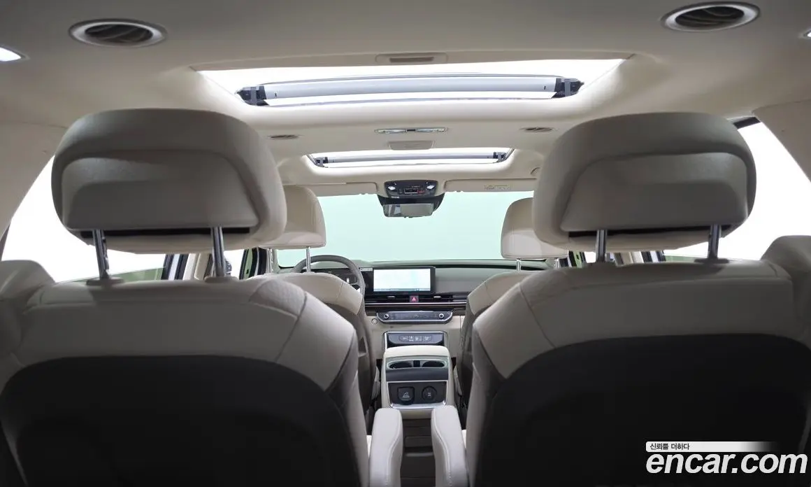 Kia Carnival 2026 1.6 автомат (гидро), фото 20 Kia Carnival 2026 1.6 автомат (гидро), фото 20