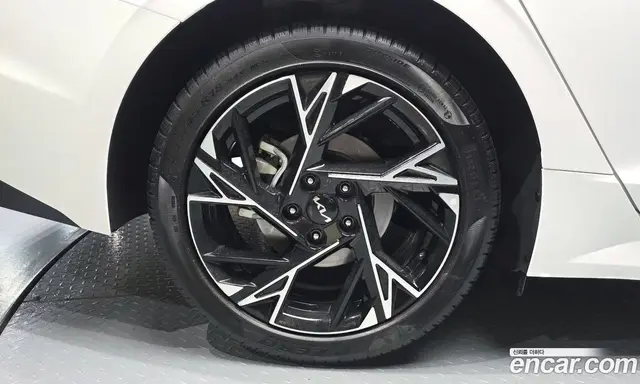 Kia K5 (Optima) 2025 2.0 автомат (гидро), миниатюра 5 Kia K5 (Optima) 2025 2.0 автомат (гидро), миниатюра 5