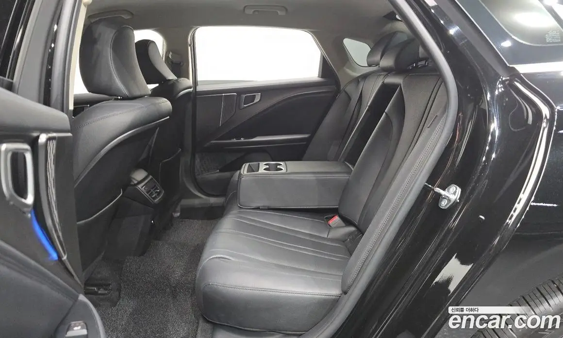 Kia K8 2025 2.5 автомат (гидро), фото 17