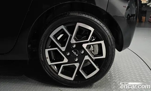 Kia Ray 2023 1.0 автомат (гидро), миниатюра 7 Kia Ray 2023 1.0 автомат (гидро), миниатюра 7