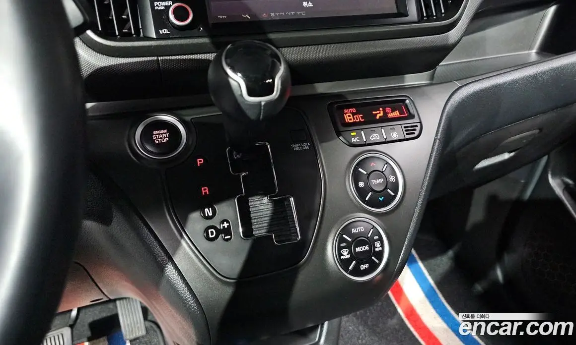 Kia Ray 2023 1.0 автомат (гидро), фото 12