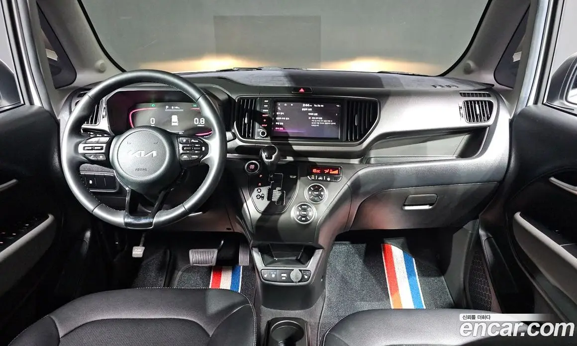Kia Ray 2023 1.0 автомат (гидро), фото 10