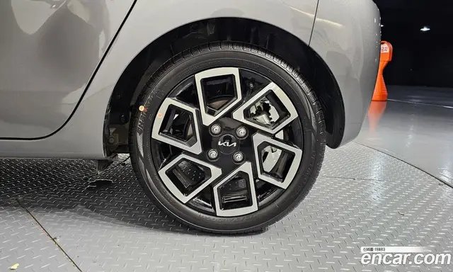 Kia Ray 2026 1.0 автомат (гидро), миниатюра 7 Kia Ray 2026 1.0 автомат (гидро), миниатюра 7