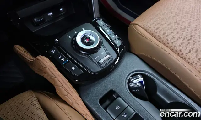 Kia Seltos 2024 1.6 автомат (гидро), миниатюра 11 Kia Seltos 2024 1.6 автомат (гидро), миниатюра 11