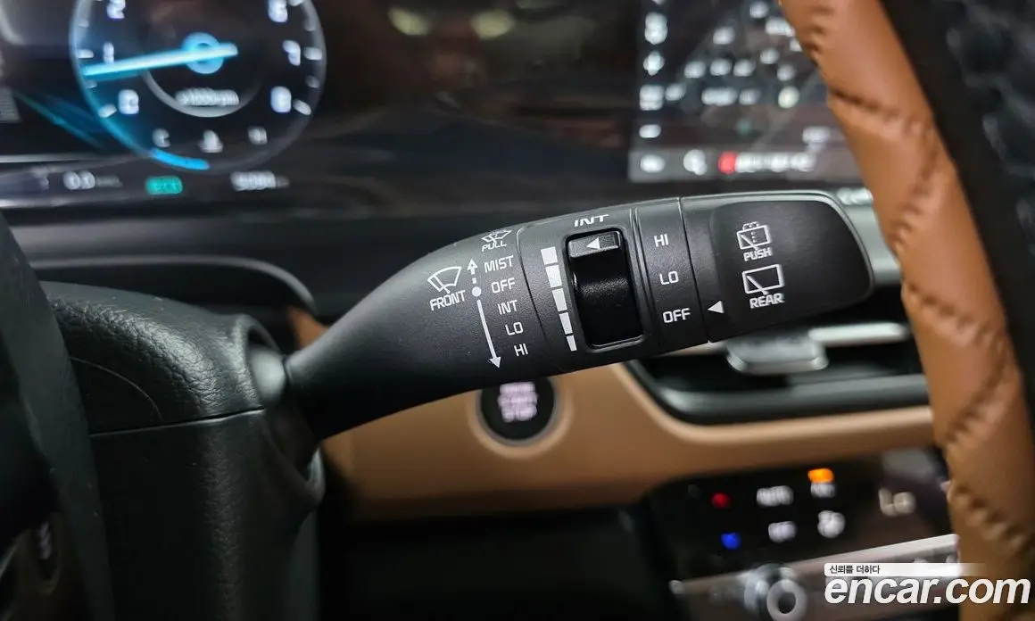 Kia Seltos 2024 1.6 автомат (гидро), фото 23 Kia Seltos 2024 1.6 автомат (гидро), фото 23