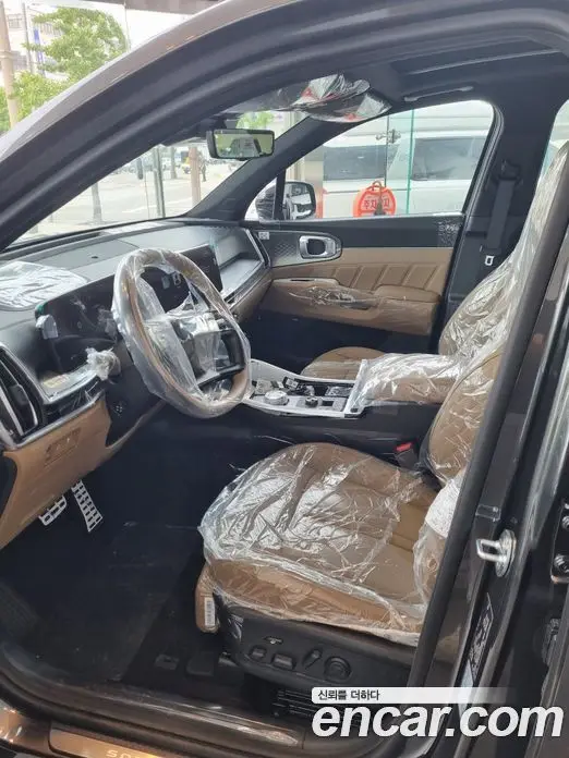 Kia Sorento 2026 1.6 автомат (гидро), фото 11 Kia Sorento 2026 1.6 автомат (гидро), фото 11