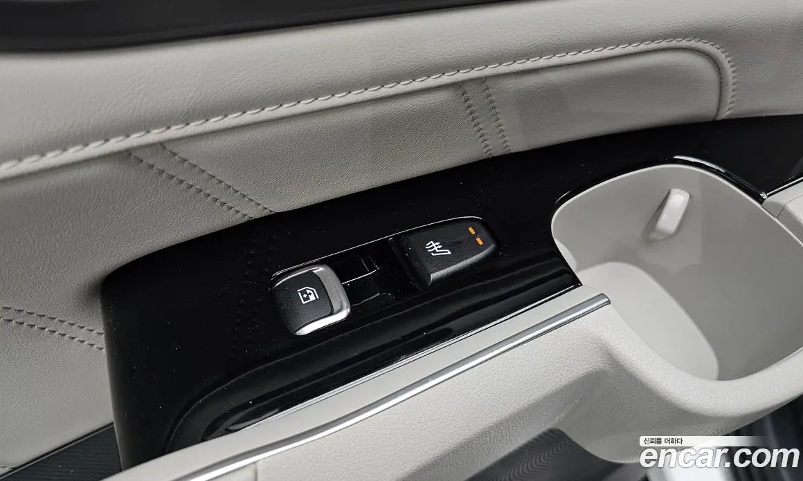 Kia Sorento 2026 1.6 автомат (гидро), фото 33 Kia Sorento 2026 1.6 автомат (гидро), фото 33