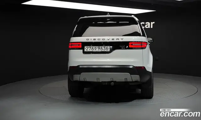 Land Rover Discovery 2017 2.0 автомат (гидро), миниатюра 4 Land Rover Discovery 2017 2.0 автомат (гидро), миниатюра 4