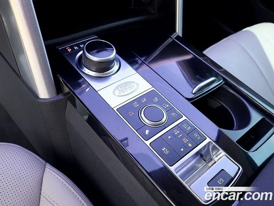 Land Rover Discovery 2018 3.0 автомат (гидро), фото 9