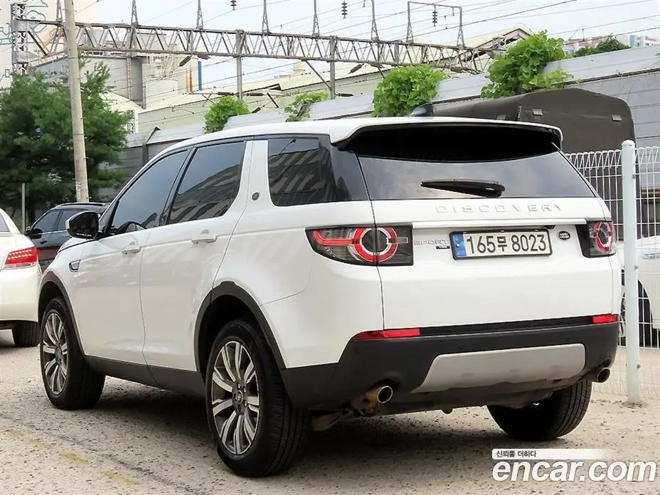 Land Rover Discovery Sport 2017 2.0 автомат (гидро), фото 3 Land Rover Discovery Sport 2017 2.0 автомат (гидро), фото 3