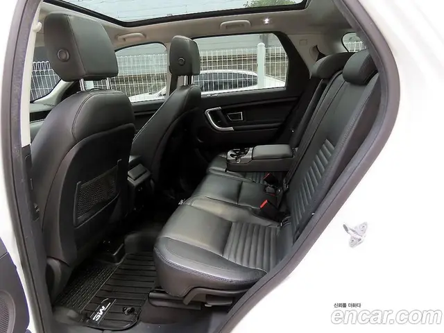 Land Rover Discovery Sport 2017 2.0 автомат (гидро), миниатюра 6 Land Rover Discovery Sport 2017 2.0 автомат (гидро), миниатюра 6
