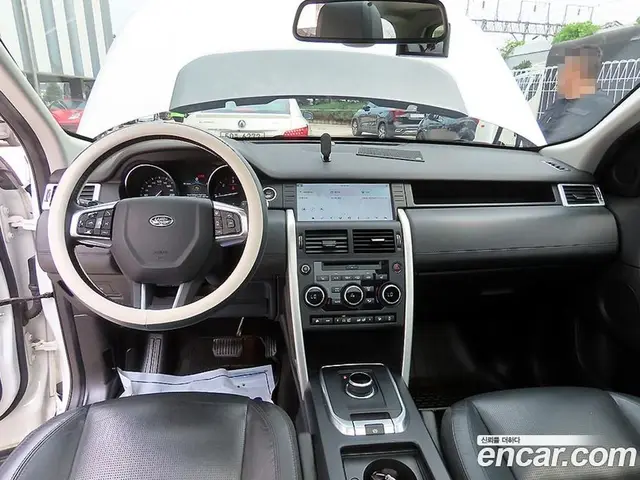 Land Rover Discovery Sport 2017 2.0 автомат (гидро), миниатюра 7 Land Rover Discovery Sport 2017 2.0 автомат (гидро), миниатюра 7
