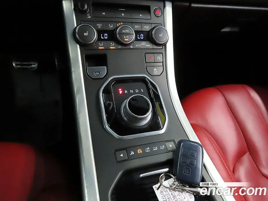 Land Rover Range Rover Evoque 2014 2.2 автомат (гидро), фото 11 Land Rover Range Rover Evoque 2014 2.2 автомат (гидро), фото 11