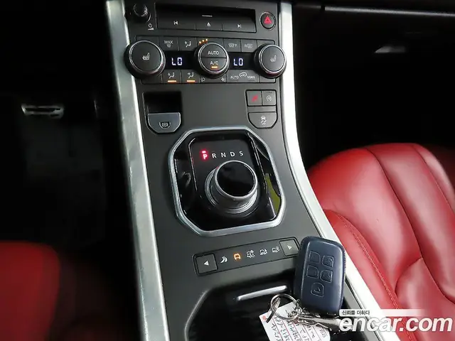 Land Rover Range Rover Evoque 2014 2.2 автомат (гидро), миниатюра 11 Land Rover Range Rover Evoque 2014 2.2 автомат (гидро), миниатюра 11