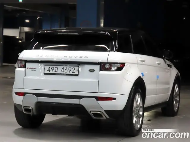 Land Rover Range Rover Evoque 2014 2.2 автомат (гидро), миниатюра 4 Land Rover Range Rover Evoque 2014 2.2 автомат (гидро), миниатюра 4