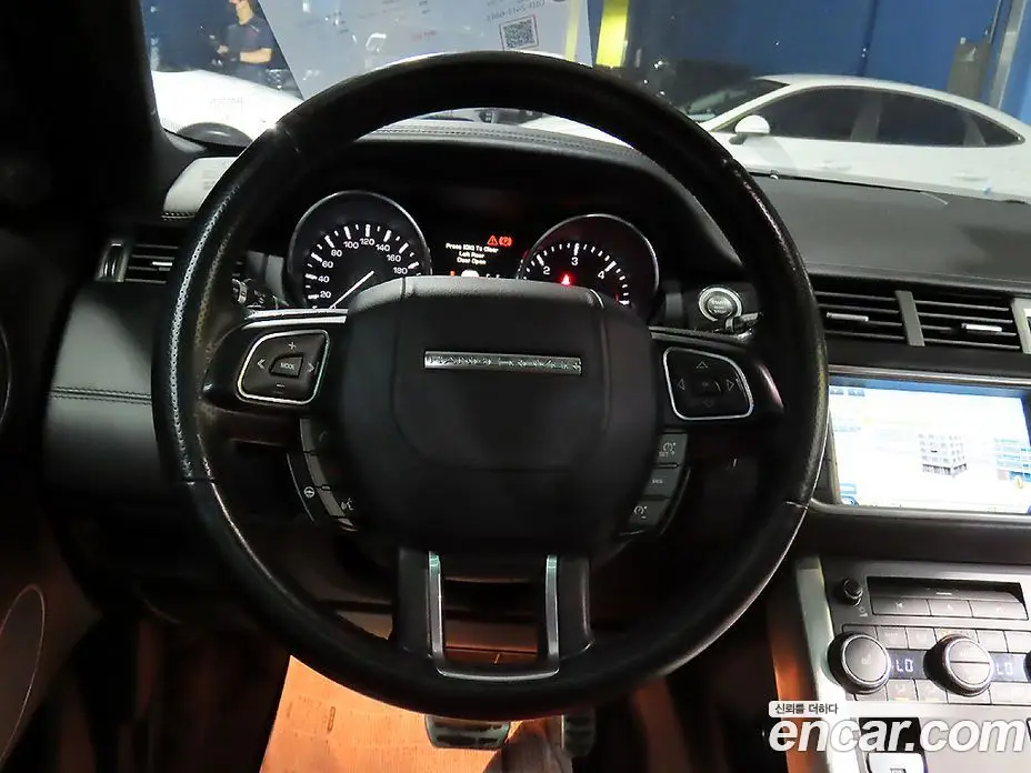Land Rover Range Rover Evoque 2014 2.2 автомат (гидро), фото 7 Land Rover Range Rover Evoque 2014 2.2 автомат (гидро), фото 7