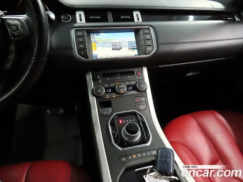 Land Rover Range Rover Evoque 2014 2.2 автомат (гидро), фото 8 Land Rover Range Rover Evoque 2014 2.2 автомат (гидро), фото 8