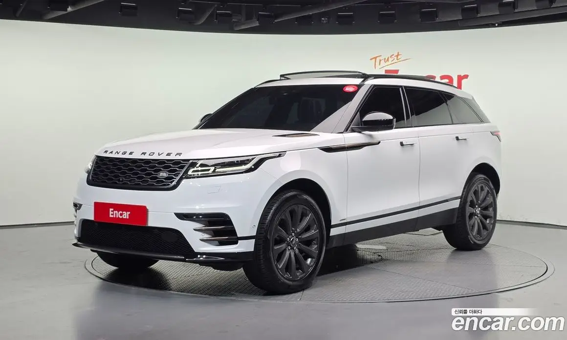Land Rover Range Rover Velar 2019 2.0 автомат (гидро), фото 1 Land Rover Range Rover Velar 2019 2.0 автомат (гидро), фото 1