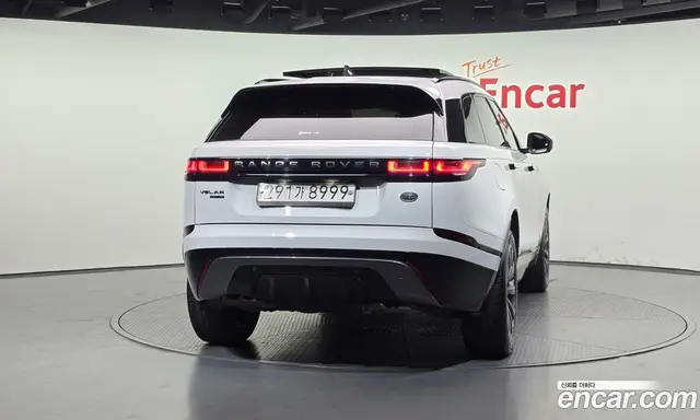 Land Rover Range Rover Velar 2019 2.0 автомат (гидро), миниатюра 4 Land Rover Range Rover Velar 2019 2.0 автомат (гидро), миниатюра 4