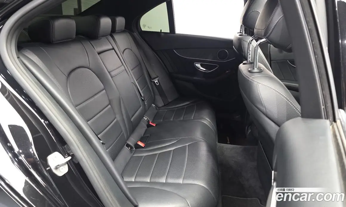 Mercedes-Benz C-Class 2017 2.0 автомат (гидро), фото 11