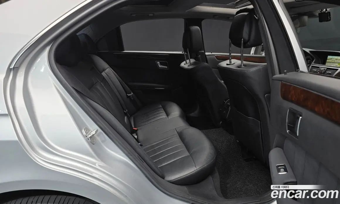 Mercedes-Benz E-Class 2012 3.5 автомат (гидро), фото 11
