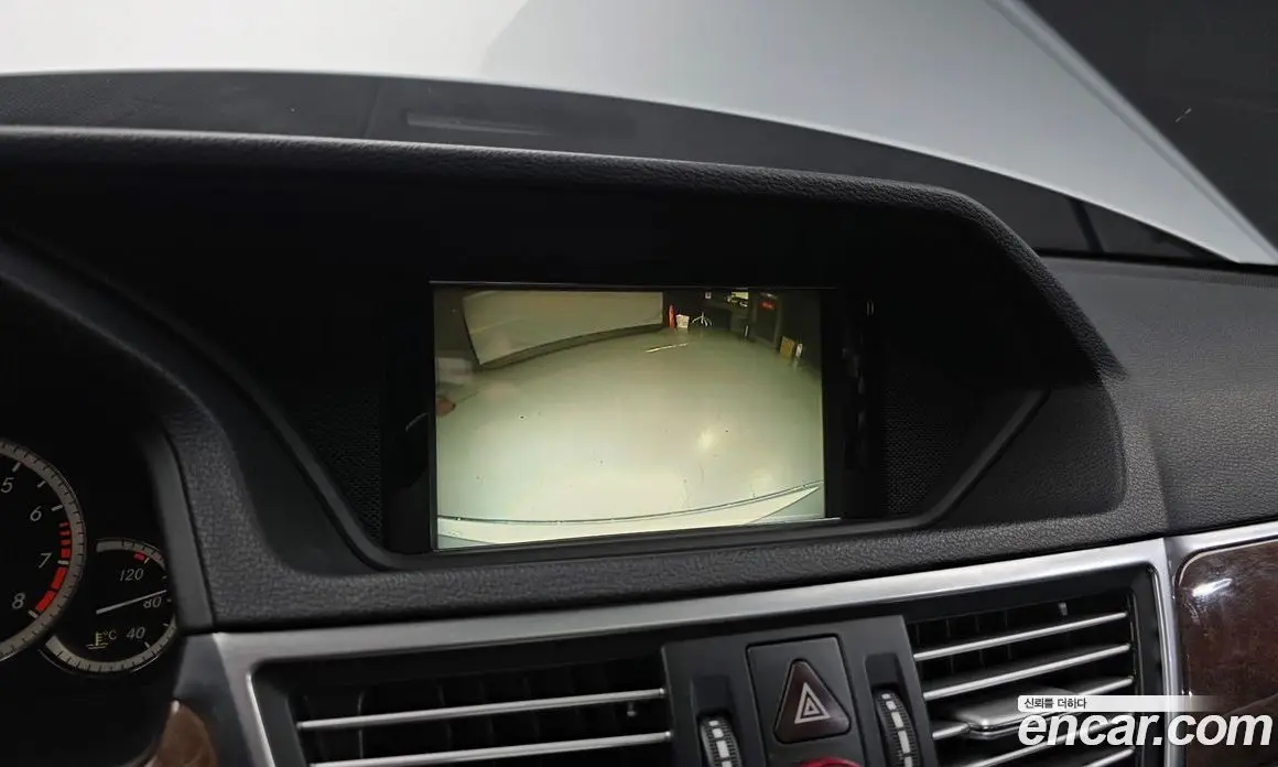 Mercedes-Benz E-Class 2012 3.5 автомат (гидро), фото 14